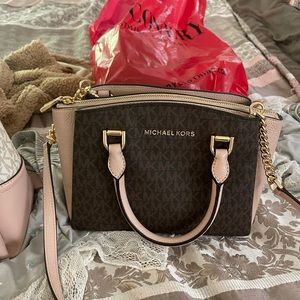 Michael Kors crossbody